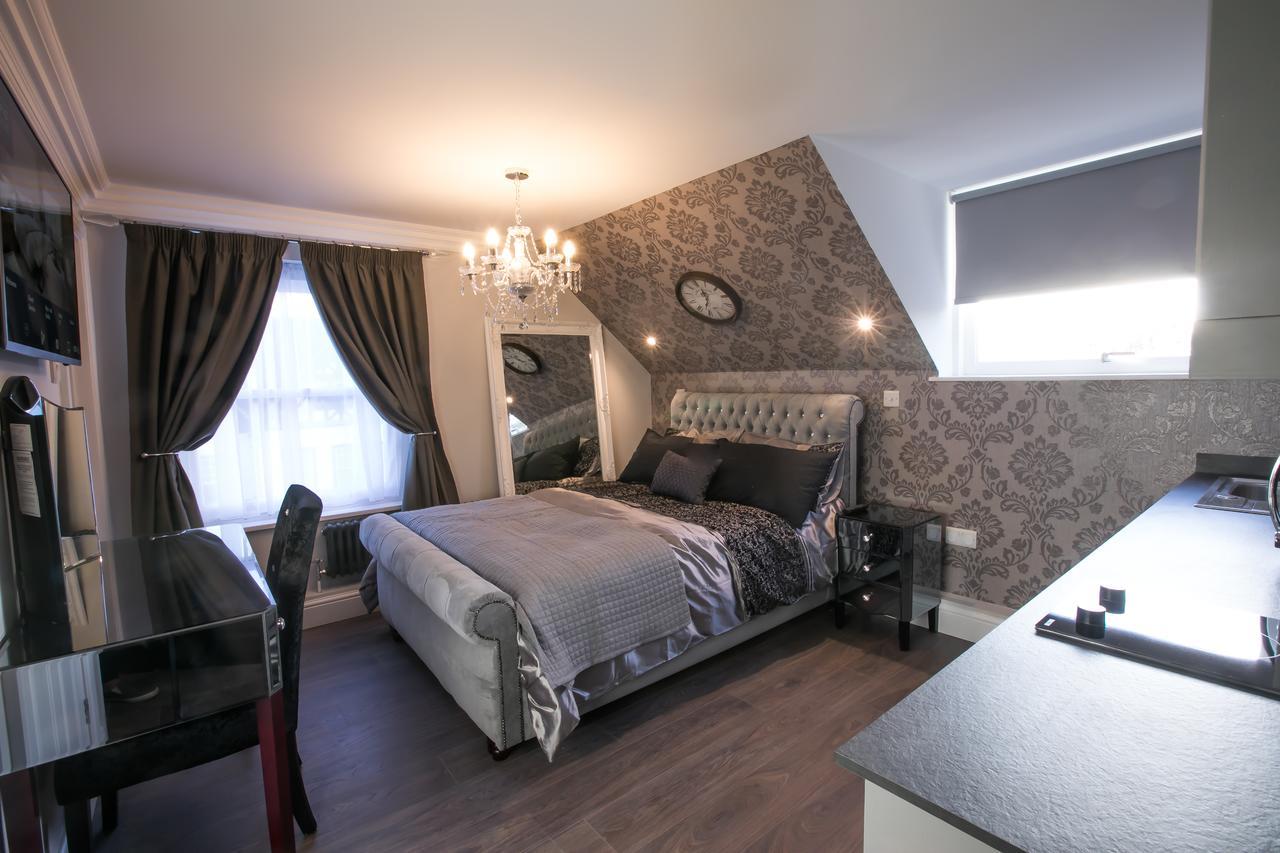 Apartments At Number 10 The Abbey NWI Exteriér fotografie